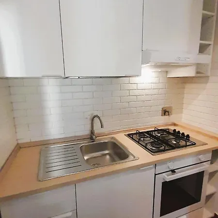 Livornine Rustico Con Posto Auto Holiday home