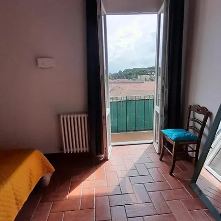 Livornine Rustico Con Posto Auto *